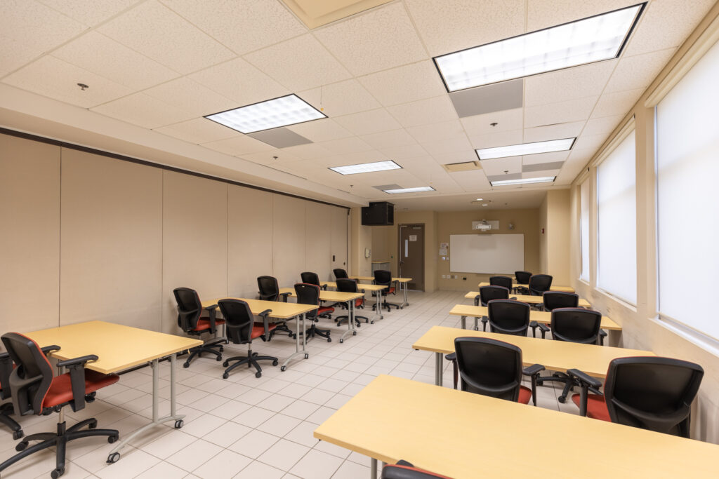 Foto del interior de la sala 3072 ubicada en Plaza Universitaria